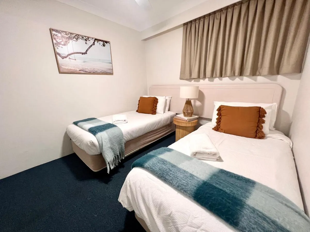 Ocean View 2Br Apartment And Spa Голд-Кост
